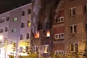 Zdjęcie przedstawia miejsce pożaru.