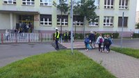 Policyjne działania &quot;Bezpieczna droga do szkoły&quot; w rejonie SP nr 10 w Dąbrowie Górniczej