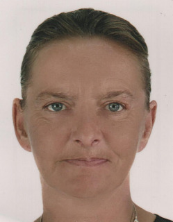 Na zdjęciu widać zaginioną kobietę.